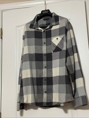 Alpine Design Black, Gray & White Buffalo Plaid Button-Down Shirt
